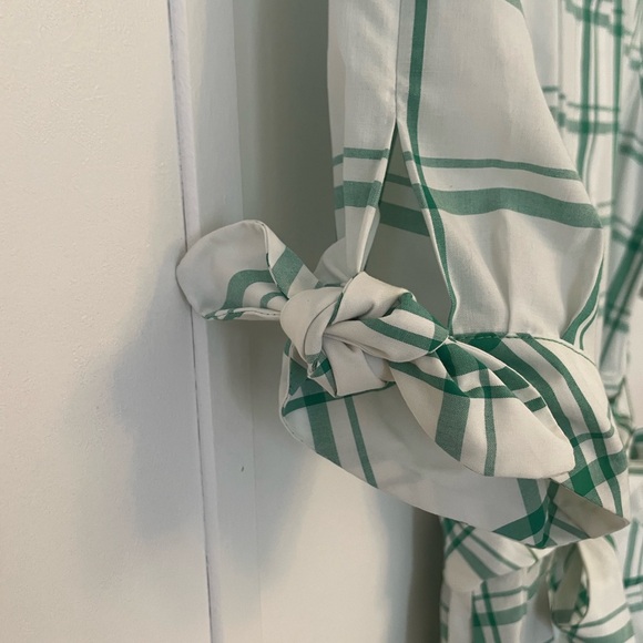 Calvin Klein White and Green Plaid A Line Shirt Dress  Hidden Pockets 50’s style - Picture 4 of 10